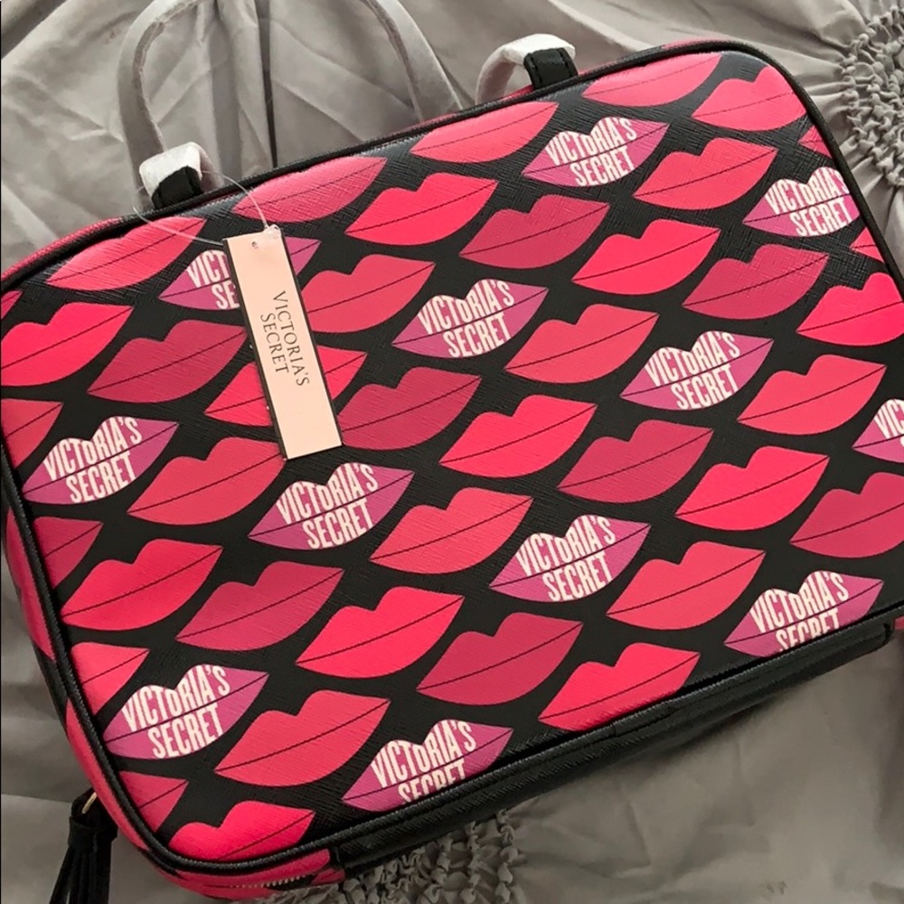 Victoria’s Secret cosmetic bag